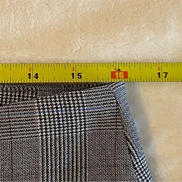 VAN HEUSEN / Houndstooth print Stretch Straight Leg Pants Size 12 Reg - Picture 7 of 9